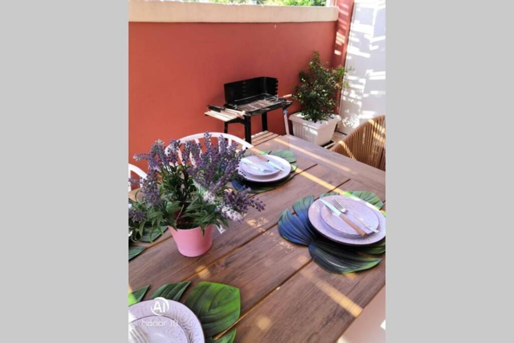 Villa Lefko'S House- Contemporary, Fully Renovated House Kassiopi Exterior foto