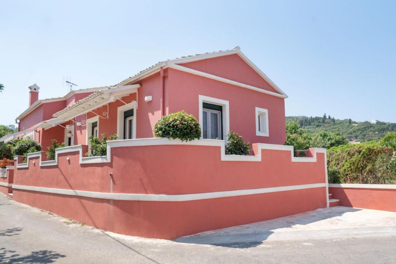 Villa Lefko'S House- Contemporary, Fully Renovated House Kassiopi Exterior foto